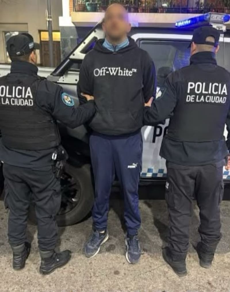 Así detenían al acusado del ataque en la estación de servicio de Recoleta (Fuente: Policía de la Ciudad).