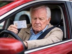 Adiós a la licencia de conducir para la tercera edad | Ya no podrá renovarse como siempre y ahora hay que cumplir este requisito