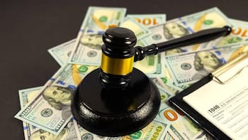 IRS puede embargar mes a mes gran parte del salario de los contribuyentes que tengan deudas y no las regularicen a tiempo