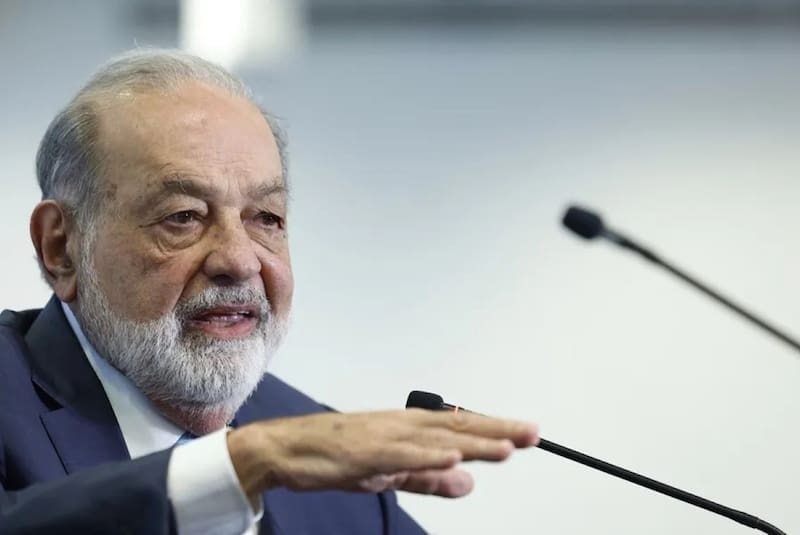 Carlos Slim Helú afirma que tiene la clave para duplicar el empleo en México: trabajar solo tres días a la semana sin reducir el salario (foto: archivo).