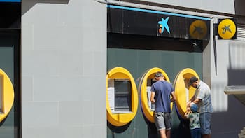 Atención cajeros automáticos: esto es lo que tienes que hacer si retiene todos tus billetes