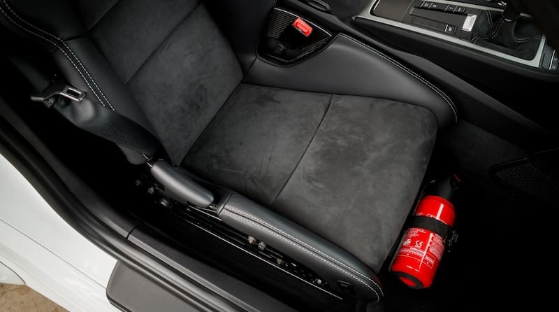 Asegurado: examinarán vehículo por vehículo y sancionarán a quienes no cuenten con este componente de seguridad (foto: archivo)