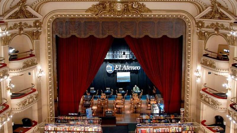 Librerías Yenny vende más de 3 millones de libros al año