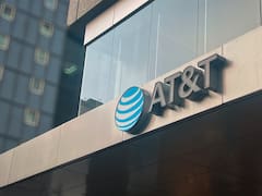 AT&T reporta crecimiento de 20% en ingresos en México, pero una baja en pospago debido a registro celular