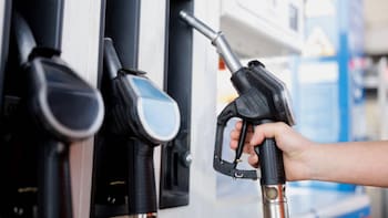 Último aumento del año | El Gobierno confirmó el alza del diésel y fija nuevos precios en todo el país