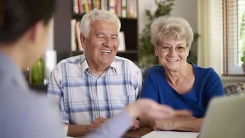 Aumento confirmado para todos los jubilados y pensionados en 2026: ¿de cuánto es y cuándo se cobrará?