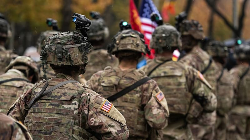 Detrás de cada guerra, hay proveedores de armamento y tecnología que están ganando fortunas. Fuente: Shutterstock