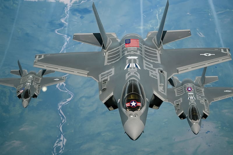 Aunque autoridades de ambos territorios aseguran que se trata de operaciones planificadas, el contexto geopolítico actual le da otra dimensión al anuncio.