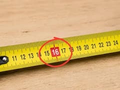 Pocos lo saben: para qué sirven los números rojos de la cinta métrica y por qué están