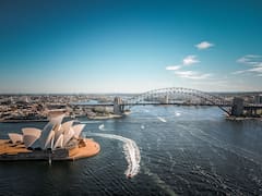 Becas, empleo e inglés: el plan de Australia para atraer a más estudiantes de México