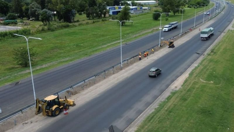 Tras años de abandono, reconstruyen una autopista clave en la unión de dos ciudades importantes de nuestro país.