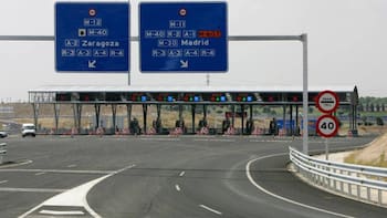 Cortan un tramo de la autopista M-12 en Madrid por obras hasta el viernes: cuáles son las rutas alternativas