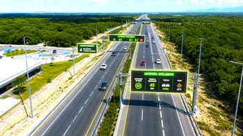 Construyen la primera “autopista inteligente” de la región: tiene una inversión de más de 30 millones de dólares y promete cambiar por completo la forma de viajar