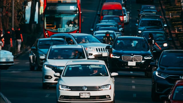 Mercado de autos usados en México: un negocio de 4 a 1 dominado por la informalidad, revela The CIU
