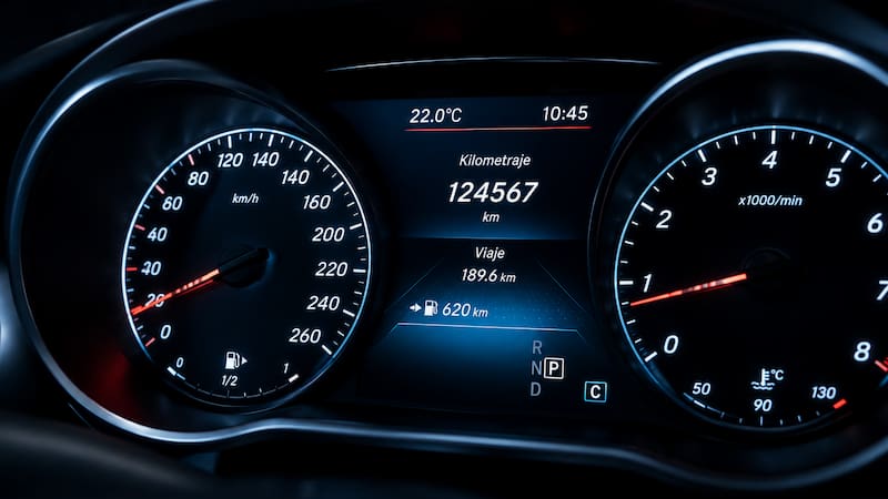Autos usados: a partir de cuántos kilómetros los especialistas desaconsejan comprar un vehículo