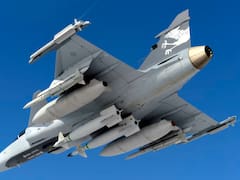 Se confirmó la histórica compra de 17 aviones de guerra Gripen a Suecia: qué armas tienen y cuándo llegarán al país