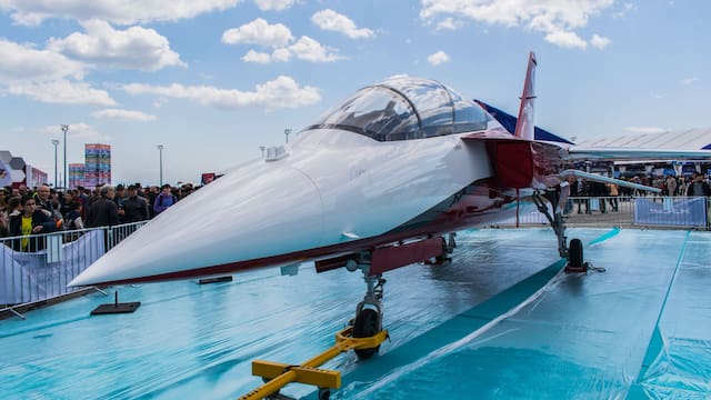 Así es el Hürjet, el caza ágil y supersónico diseñado para entrenamiento avanzado y misiones de ataque