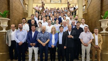 Intendentes abren la disputa por la sucesión de Kicillof y proponen no pagar la Coparticipación