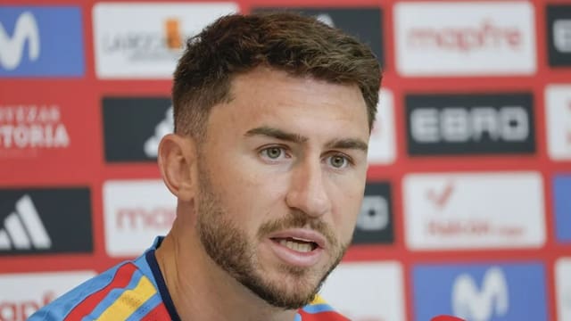 Aymeric Laporte, defensor de España: “No viví mi infancia en el entorno que me hubiera gustado y eso tuvo consecuencias”