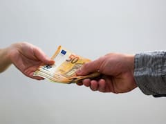 Ayuda de 525 euros disponible para todos los pensionistas vulnerables: ¿cómo solicitarla y cuáles son los requisitos?