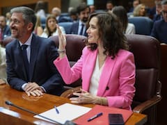 Ayuso acusa a Sánchez de abandonar Ceuta y carga contra Marruecos por la crisis migratoria