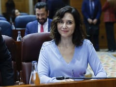 Ayuso critica la “nación de naciones”: “España se está convirtiendo en un ave que no funciona”