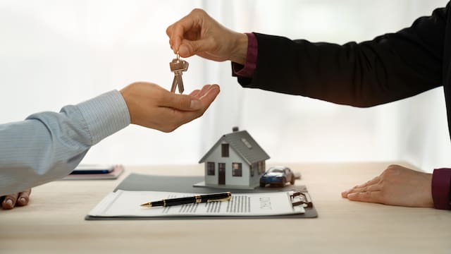 Bajan las hipotecas en el país: el 30% de las viviendas ya se compran sin créditos