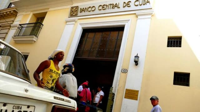 Cuba aprueba reformas ‘urgentes’ para liberalizar su economía ante la presión de EEUU