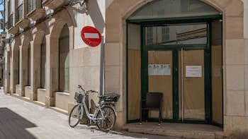 No hay bancos este lunes 2 de noviembre: decretan festivo y un puente de tres días en estas provincias