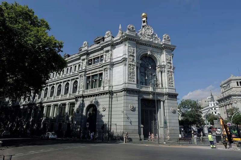 El Banco de España prevé un crecimiento del 4,1% en 2026 y del 2,8% en 2027.
