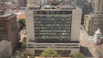 Suben las tasas de interés en Colombia: el Banco de la República tomó una nueva decisión y las llevó al 12,25%
