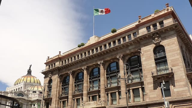 ¿Adiós a los recortes? Banamex anticipa que Banxico pondrá pausa a su política monetaria este jueves