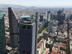 Alerta bancaria: confirman cambios en depósitos y retiros para 2026 y afectarán a clientes de Banamex, Santander y BBVA