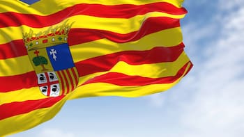 Elecciones en Aragón: a dos semanas de los comicios, Pilar Alegría y Jorge Azcón siguen en busca de votos