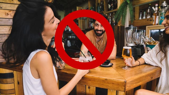 Adiós propinas | Bar histórico sufrió una doble suspensión: fue clausurado por cobrar 20% de más a sus clientes sin avisar