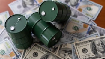 Irán responde a la liberación histórica de petróleo: “Esperen un barril a 200 dólares”