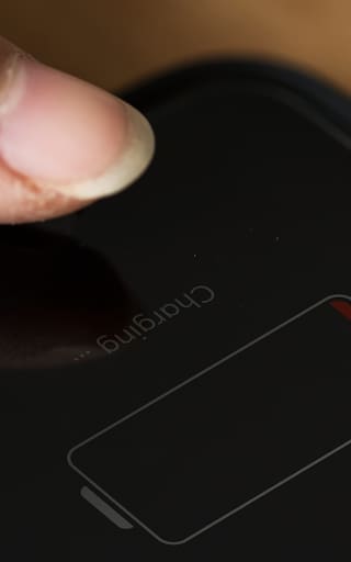 Cómo hacer que la batería del celular dure mucho más cuando no hay electricidad: el ajuste que pocos activan