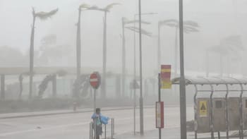 Un tifón azotó Taiwan: destrozos, decenas de heridos y casi dos millones de evacuados