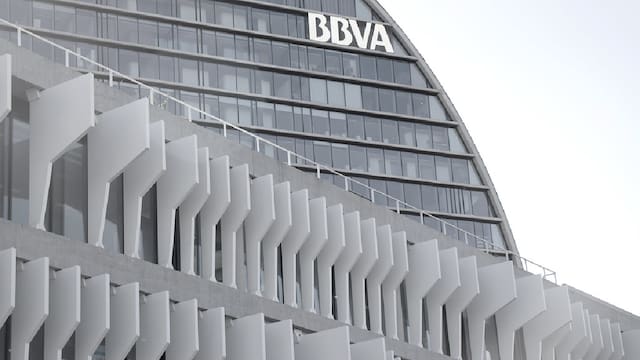 Pese a la guerra de Irán, BBVA afronta 2026 con optimismo gracias al segmento empresas y la IA