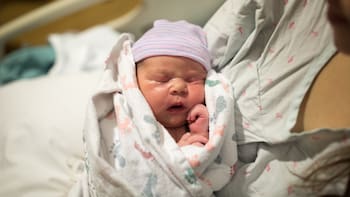 Oficial por decisión del Gobierno: no se podrá anotar a ningún hijo con los apellidos que estén escritos de esta manera