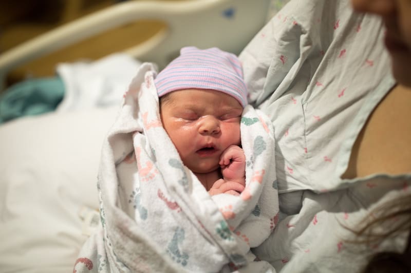 Confirmado | El Registro Civil puede rechazar estos nombres prohibidos para bebés al nacer.