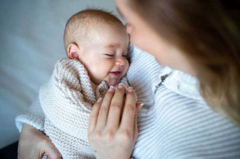 La Suprema Corte prioriza el derecho a la identidad y ordena revelar la verdad biológica a un adolescente. Fuente: Shutterstock.