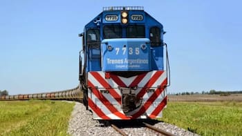 Caputo lanzó la privatización del Belgrano Cargas: cláusula anti-China y el detalle de las obras para más 7000 km de vías