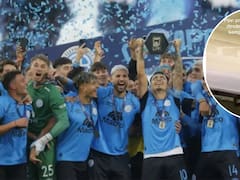 Un hincha de Belgrano llevó las cenizas de su padre de rodillas hasta la cancha para cumplirle su último deseo