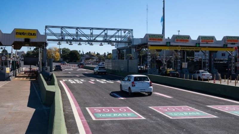 Desde hoy un nuevo grupo de conductores no pagarán peaje por las autopistas de la Ciudad (foto: archivo).
