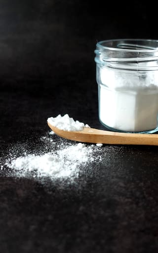 Agua oxigenada y bicarbonato de sodio: para qué se usa y cómo actúa esta mezcla para una limpieza intensa del hogar