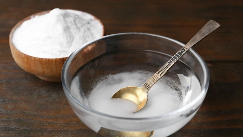 Bicarbonato con agua oxigenada