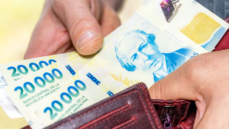 Los trabajadores deben acreditar su situación legal de desempleo y cumplir con los aportes exigidos según su régimen laboral. Fuente: Shutterstock.
