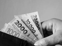 Los pesos rinden menos con tasas de interés más bajas: qué bonos aún son una oportunidad