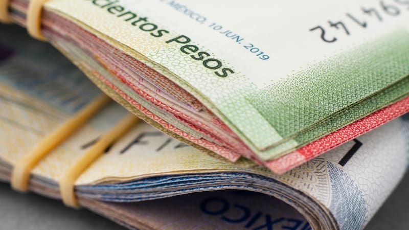 Las entidades del sistema financiero están obligadas a notificar mensualmente a la autoridad fiscal cuando el acumulado de depósitos en efectivo supere los 15 mil pesos mensuales.